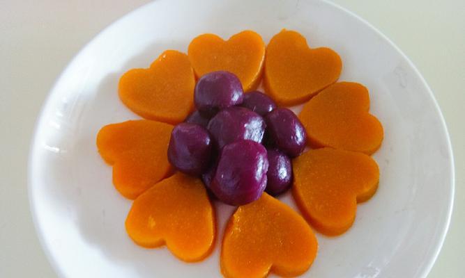 紫薯水晶葡萄，营养美味双丰收（打造美食艺术品，惊艳味蕾）