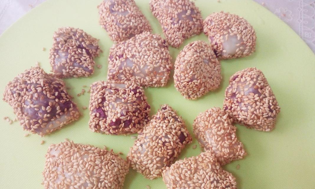 尝试制作紫薯糯米糖糕，甜蜜饱满，回味无穷（手把手教你制作绵软的紫薯糯米糖糕）