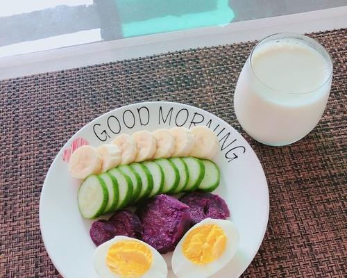 紫薯鸡蛋减脂早餐（健康美味，燃烧脂肪）