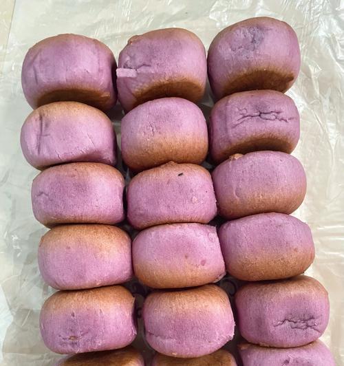 尝鲜紫薯贝壳酥（美味可口的健康小食）