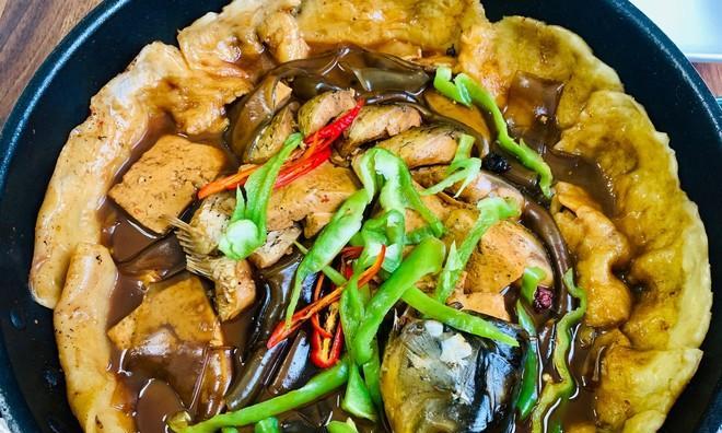 别样水煮鱼，家常好味（一道香辣可口的四川名菜，让你垂涎三尺）