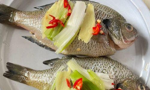 用煮太阳鱼，一起品尝天然美味（口感嫩滑，营养丰富的家常菜）