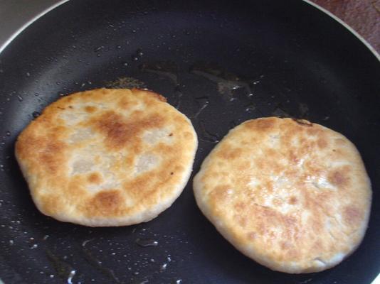 自制美味元葱猪肉馅饼（以元葱为灵魂，香嫩多汁的猪肉馅饼）