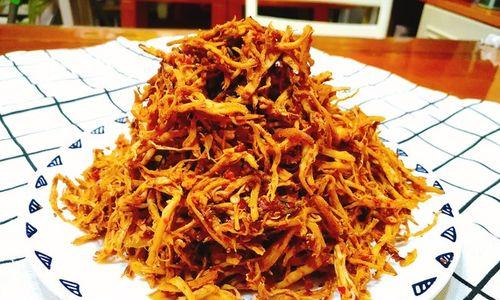 美味又健康——芝麻柠香鲜蔬鸡丝的制作方法（营养丰富，口感绝佳；鲜香滋味，让你爱不释手）