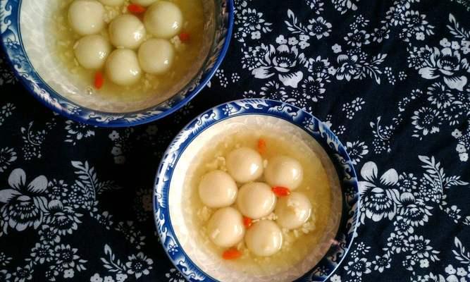 芝麻桂花汤圆的制作方法（一份甜蜜暖心的冬日美味）