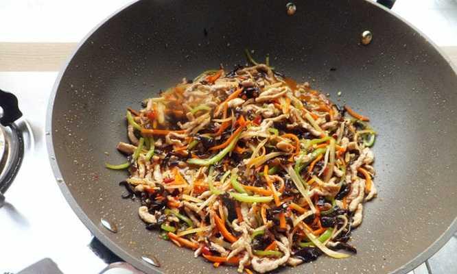 正月十五“鱼香肉丝”大闹元宵（传统风味美食制作及享用）