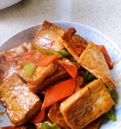 美味蘸豆腐，让你回味无穷（手把手教你制作蘸豆腐，味道绝不输外面的小摊贩）