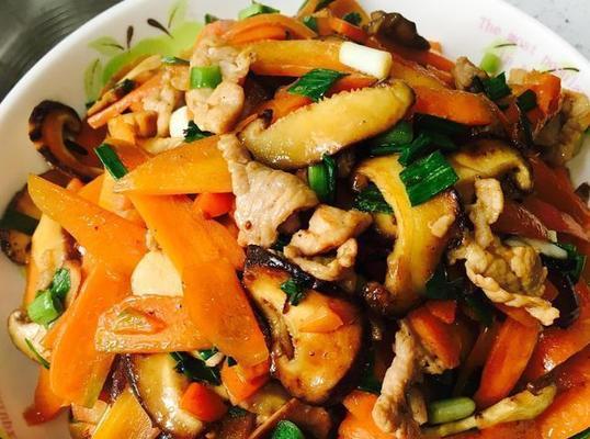榨菜香菇炒肉丝，美味不可挡（家常口味，简单易学）