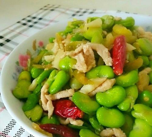美味可口的榨菜丝炒肉末（家常菜谱，简单易学，）
