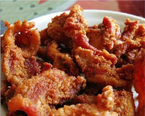 油炸五花肉的制作方法（美味炸肉的秘密与技巧）