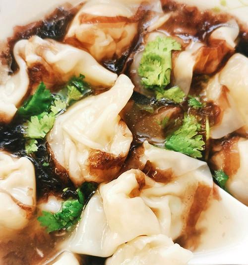 元宝小馄饨，美味不容错过！（手工制作，健康美食）