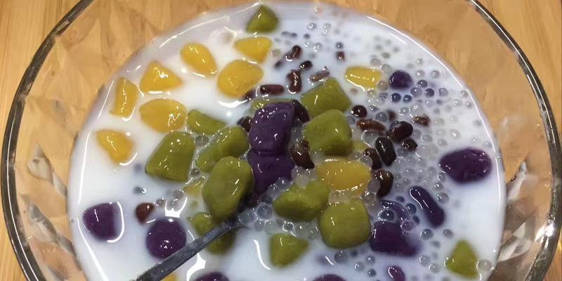 芋圆姜薯甜汤的家常做法（简单易学，暖胃又滋补）