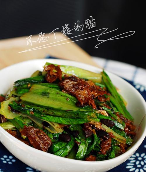油麦菜春笋烹饪全攻略（用油麦菜和春笋营养美味不容错过）