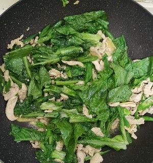 油麦菜炒肉，美味又健康（家常美食，健康营养）