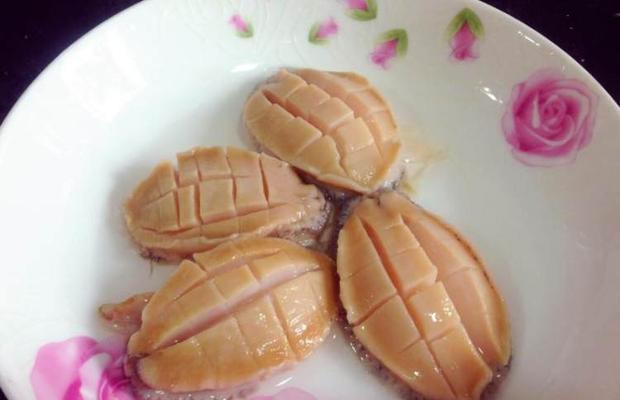 如何用油螺煲出鲜美的鸡汤（传统秘方不再难，一锅好汤让你回味无穷）
