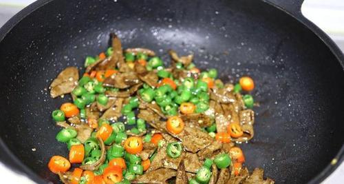 家庭厨艺之美/食辣之道/煎炒风味新升级（家庭厨艺之美/食辣之道/煎炒风味新升级）