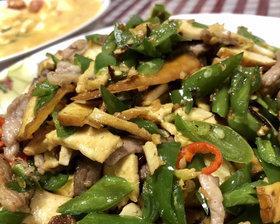 家乡美食（学会做一道地道的湘菜，尝一份故乡味道）