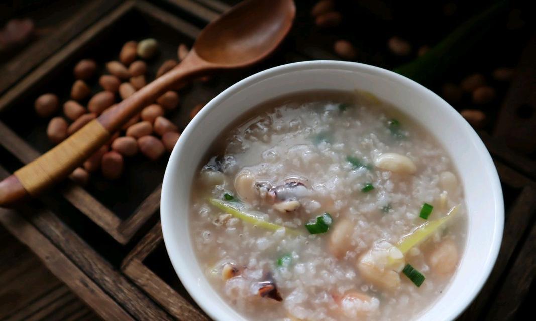 以营养菠菜瑶柱瘦肉粥提高免疫力（让你的身体健康又美味）