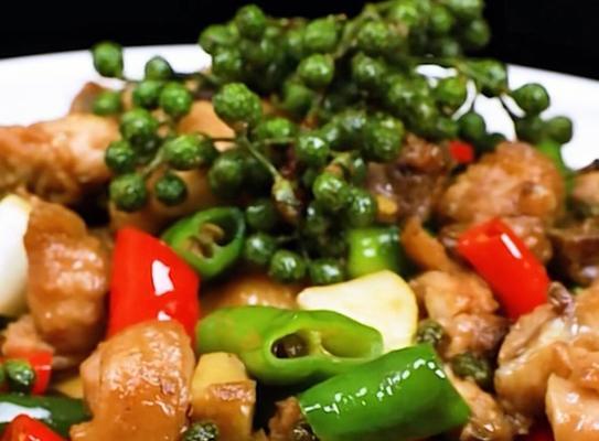 鹰嘴豆鱿鱼丝小炒，美味又健康（教你做一道健康又美味的小炒菜）