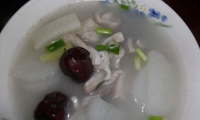 鹰嘴豆花生米煲猪肚汤