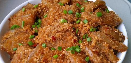 印度飞饼之菠萝派的制作方法（用新鲜菠萝和香料打造美味派的秘诀）