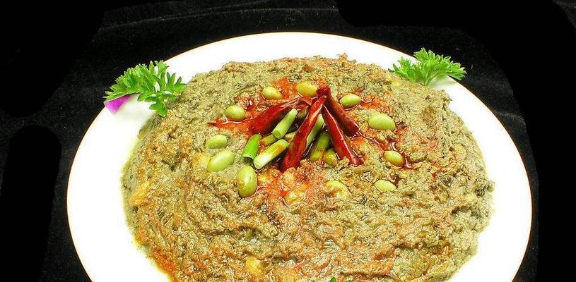 羊油炒麻豆腐的美味做法（传承经典口感，羊油炒麻豆腐让你爱不释手）