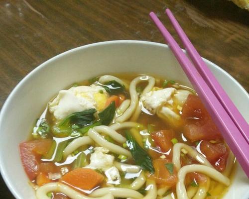 羊肉蔬菜面的做法（美食之旅，品味美味的滋味）