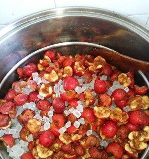 雪山楂的制作与食用（探秘传统糕点的制作方式，品味雪山楂的独特风味）