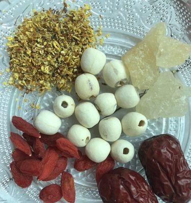 雪莲子，你不知道的美味（探寻雪莲子的食用奥秘，让味蕾尽情享受）