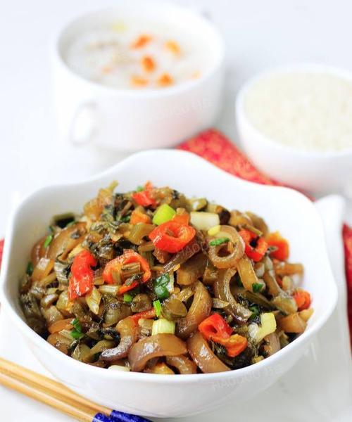 雪里蕻肉丝的制作方法（如何做出口感鲜嫩的雪里蕻肉丝菜肴？）