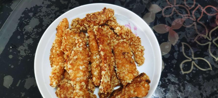 雪花凤凰球的制作方法（手工制作美丽精致的雪花凤凰球，让您的节日更加神秘）