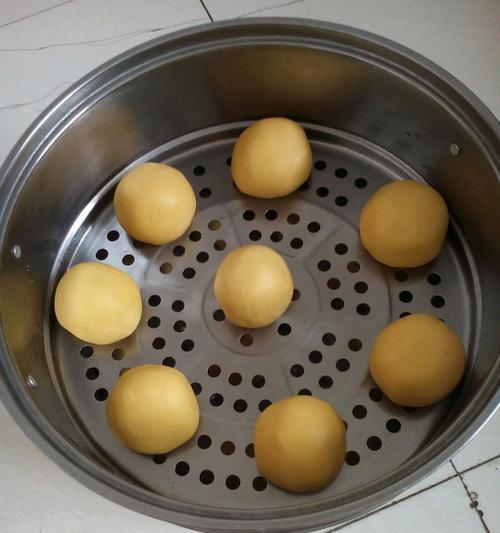 小葫芦南瓜馒头的制作方法（口感松软、营养丰富的美食）
