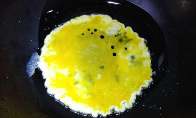 小葱鸡蛋炒胡萝卜的做法（简单易学的家常美食，快来一起学习吧！）