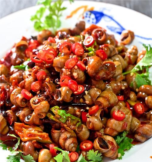 香辣螺蛳的家常做法（让你在家也能吃到地道的美食）