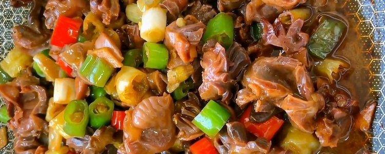 香辣鸡胗，快乐炒出来！（用这个的做法，享受最美味的美食体验！）