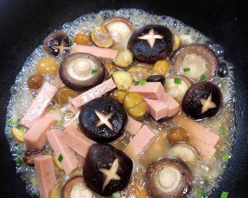 丰富味道，滋养身体——香菇火腿粥的制作与品尝（丰富味道）
