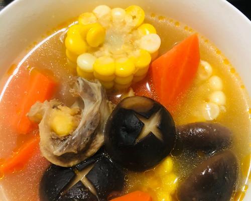 香菇黄豆炖鸡骨的做法（营养美味）