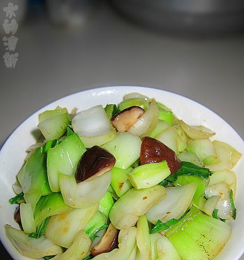 香菇炒上海青的做法（健康美味）