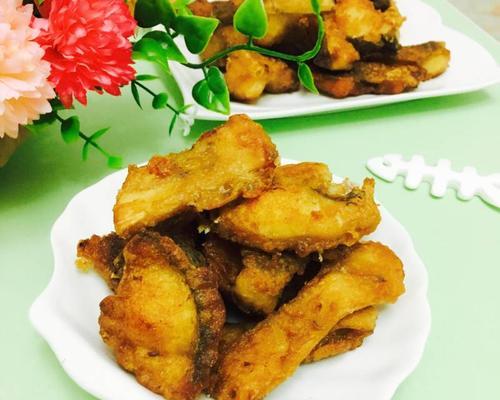 如何制作香脆炸鱼块（用海鲜制品制作）