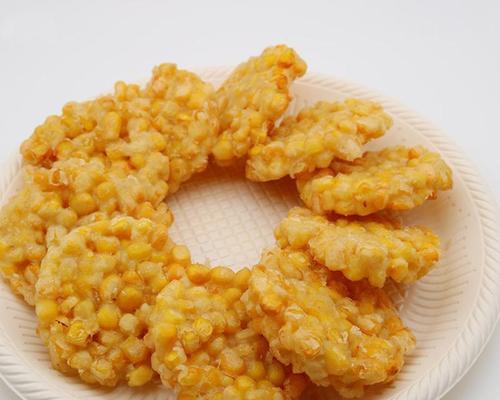 香脆黄金玉米烙的制作方法（健康美味的自制早餐选择）
