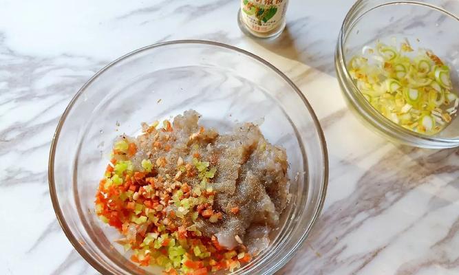 虾泥香菇酿制方法大揭秘（传统美食新口味）