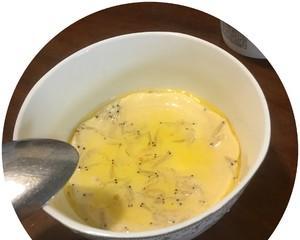 美味营养的虾米肉丸蒸蛋（做法简单）