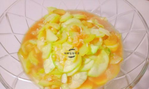美味营养又下饭的虾米皮炒角瓜（家常小菜）