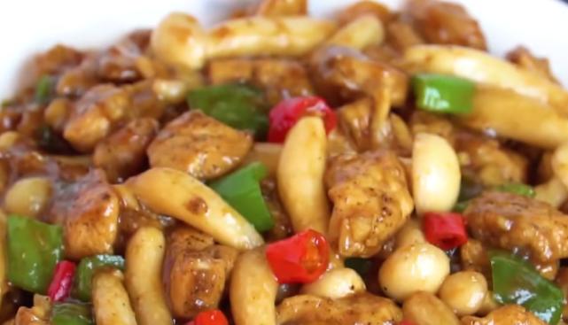 美味佳肴——以西红柿炒蟹味菇的做法（海鲜与菇类的完美结合）