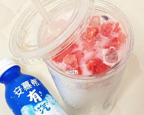 如何制作清爽可口的西瓜气泡饮（西瓜）