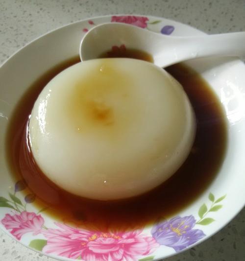 清爽夏日，怎么能少了以西瓜凉糕（手把手教你做清凉又美味的以西瓜凉糕）