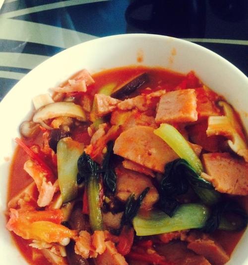 美味易做的娃娃菜午餐肉料理（简单易学）
