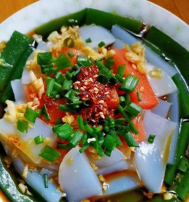 用凉粉品尝夏日的清凉（以伤心凉粉和豌豆凉粉为例）