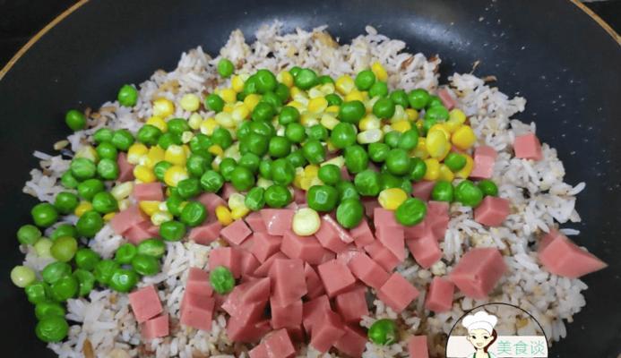 清炒豌豆火腿的家常美味（豌豆火腿的健康搭配）