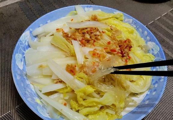 娃娃菜蒸粉丝，一道清爽美味的蒸菜（清新口感）